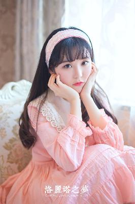 免费观看妈妈的朋友？这背后究竟藏着什么秘密！是陷阱还是福利？